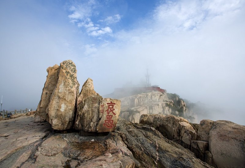 如何高效地进行旅游景区的规划与设计？